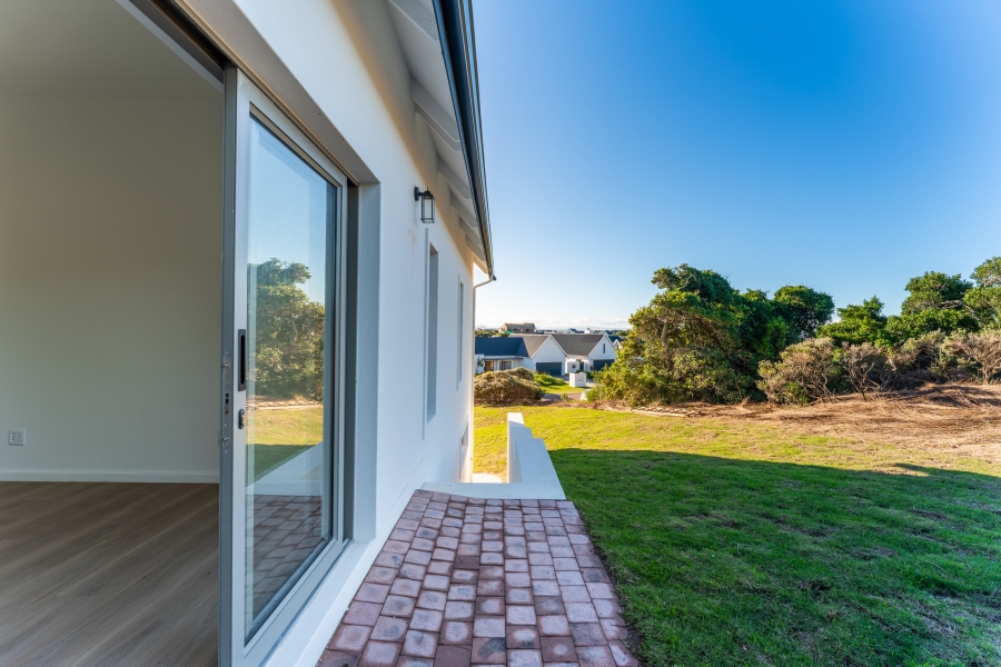 4 Bedroom Property for Sale in St Francis Links Eastern Cape